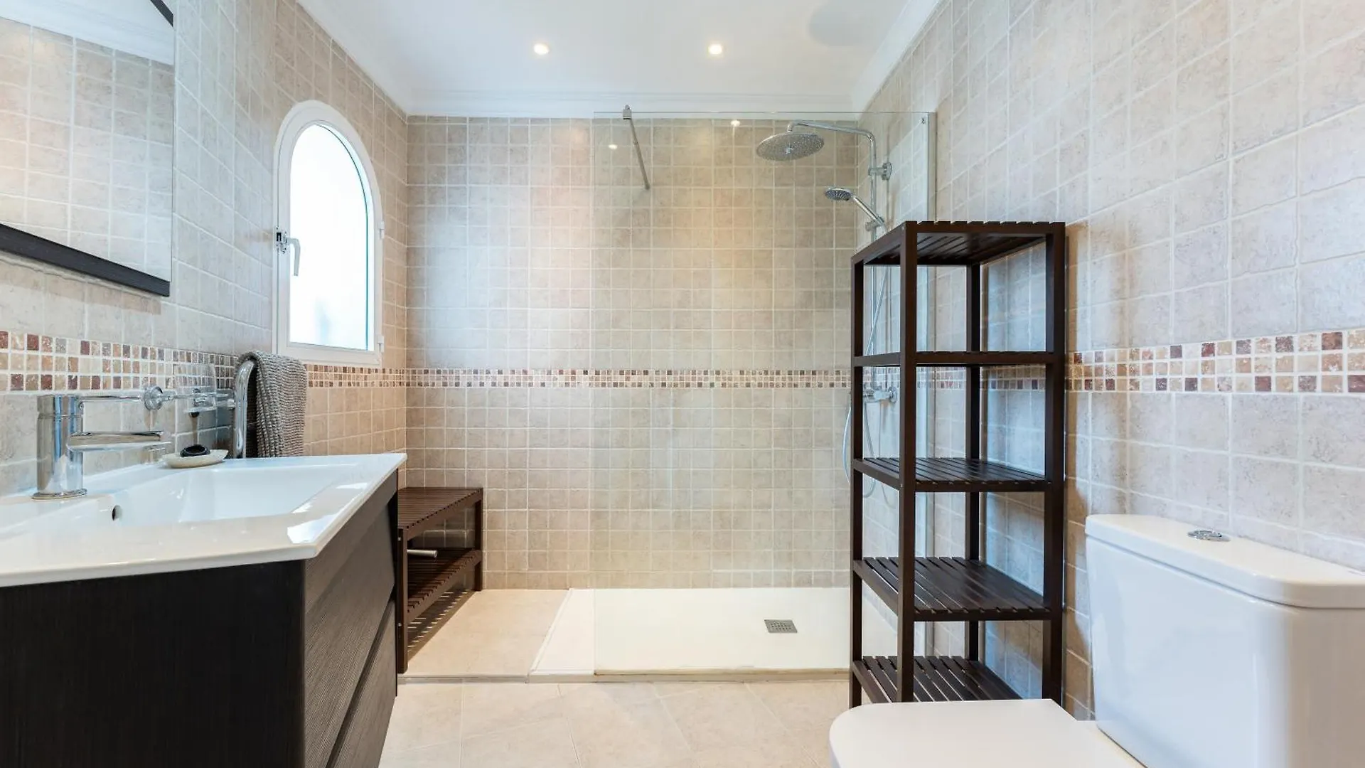 Lovely Apartment In Peaceful Area Mijas