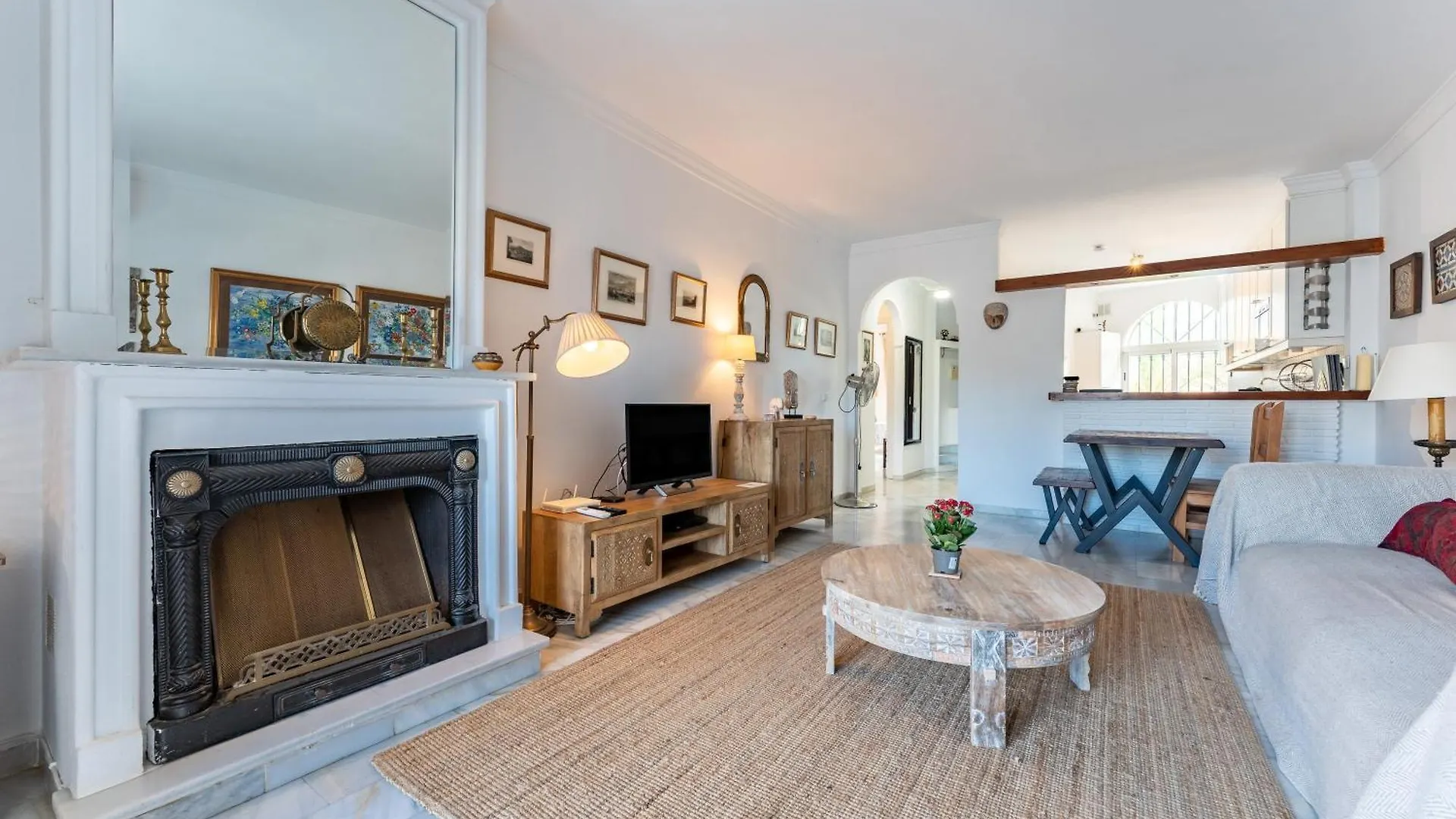 Lovely Apartment In Peaceful Area Mijas